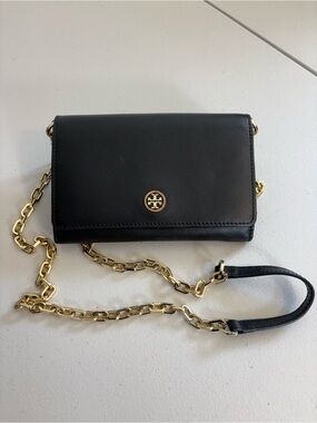 Tory Burch Robinson Chain Wallet Black Leather Gold Strap Crossbody Bag